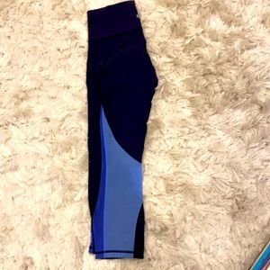✨Lululemon Blue Mesh Tights✨
